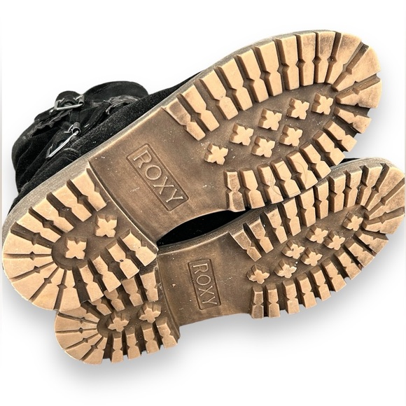 Roxy faux suede motorcycle style boots - Picture 6 of 9